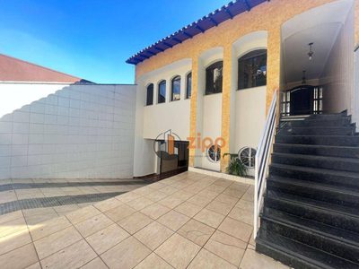 Sobrado, 6 quartos, 300 m² - Foto 3