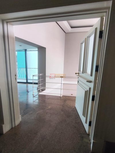 Apartamento, 3 quartos, 298 m² - Foto 2