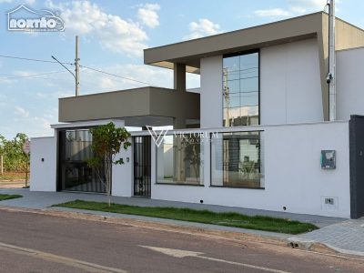 Casa, 3 quartos, 112 m² - Foto 1