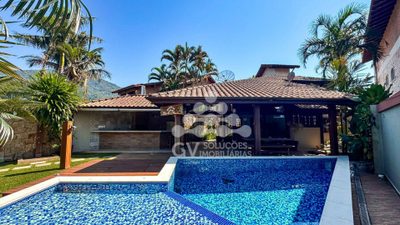 Casa, 4 quartos, 197 m² - Foto 1