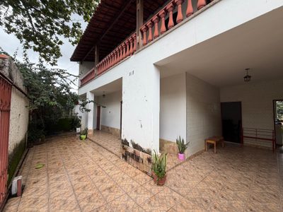Casa, 6 quartos, 360 m² - Foto 1