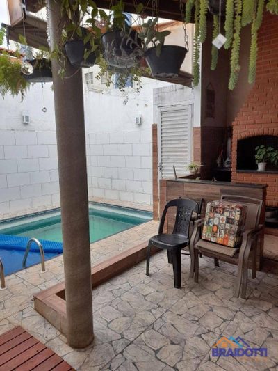 Casa, 2 quartos, 80 m² - Foto 1