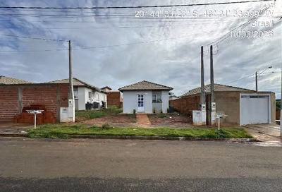 Casa, 2 quartos, 200 m² - Foto 1