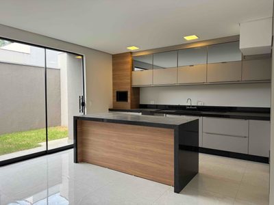 Casa, 3 quartos, 137 m² - Foto 1