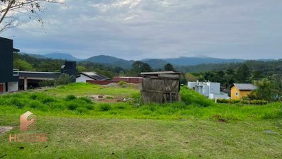 Loteamento e Condomínio, 700 m² - Foto 1