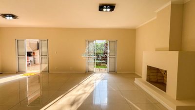 Casa, 3 quartos, 230 m² - Foto 3