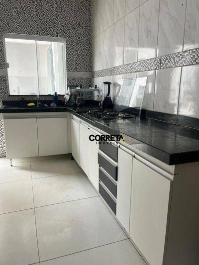 Casa, 6 quartos, 300 m² - Foto 4