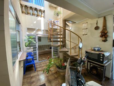 Casa, 1 quarto, 138 m² - Foto 2