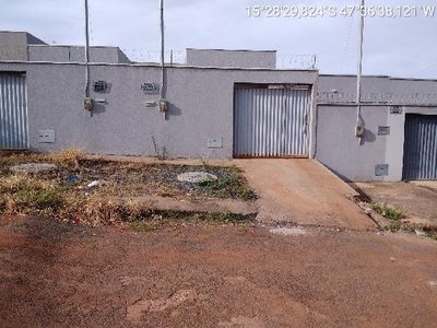 Casa, 2 quartos, 159 m² - Foto 1