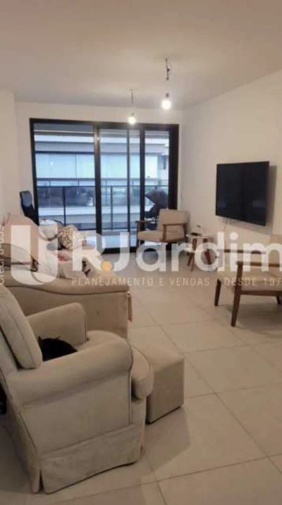 Apartamento, 3 quartos, 137 m² - Foto 3