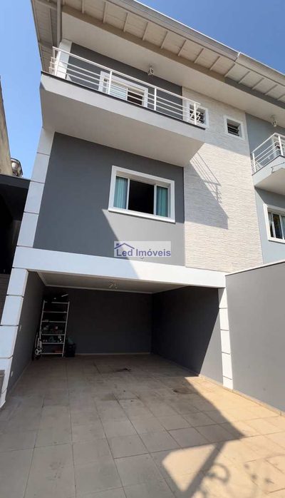 Sobrado, 3 quartos, 180 m² - Foto 2