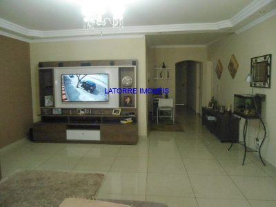 Casa, 3 quartos, 500 m² - Foto 1