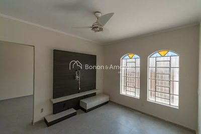 Casa, 3 quartos, 230 m² - Foto 3