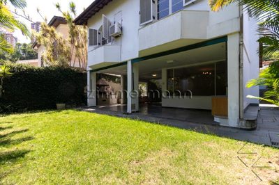 Casa, 4 quartos, 260 m² - Foto 1