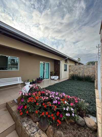 Casa, 3 quartos, 275 m² - Foto 1