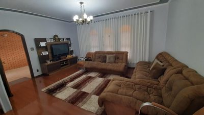 Casa, 3 quartos, 230 m² - Foto 2