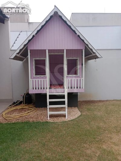 Casa, 3 quartos, 239 m² - Foto 5