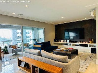 Apartamento, 4 quartos, 211 m² - Foto 1