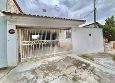 Casa, 6 quartos, 20 m² - Foto 1