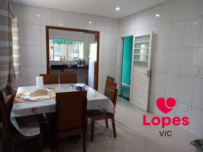 Sobrado, 3 quartos, 202 m² - Foto 4