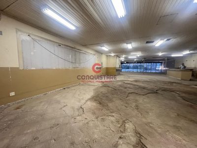 Prédio Inteiro, 660 m² - Foto 1