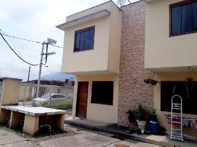 Casa, 2 quartos, 10 m² - Foto 1