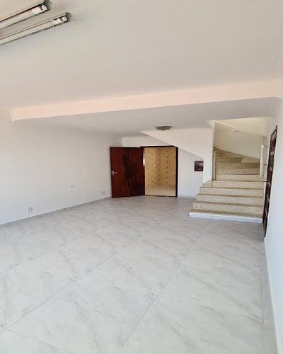 Casa, 3 quartos, 231 m² - Foto 3