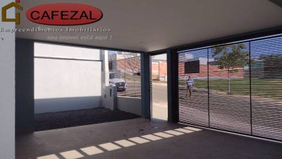 Casa, 3 quartos, 167 m² - Foto 1