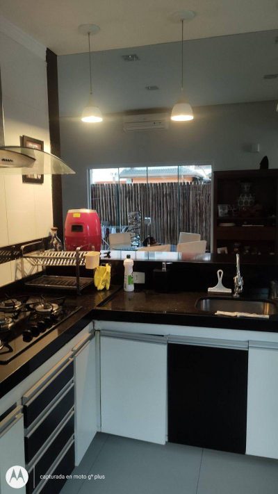 Casa, 4 quartos, 190 m² - Foto 3