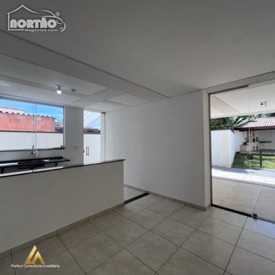 Casa, 3 quartos, 79 m² - Foto 4