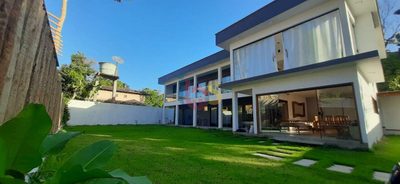 Casa, 3 quartos, 158 m² - Foto 1