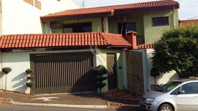 Casa, 5 quartos, 183 m² - Foto 1