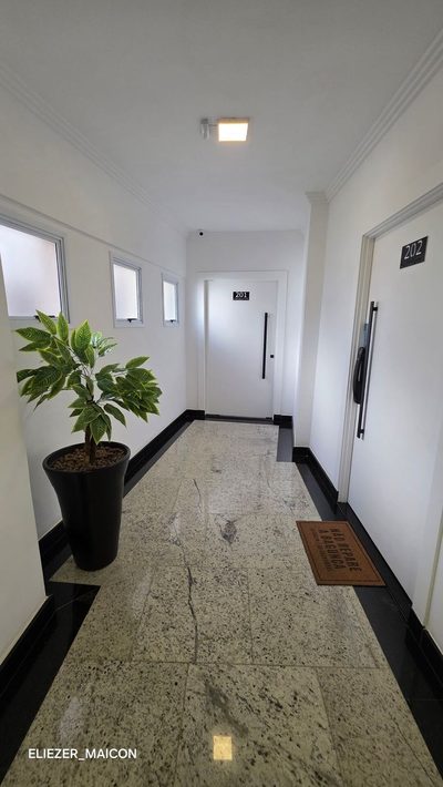 Apartamento, 3 quartos, 144 m² - Foto 2