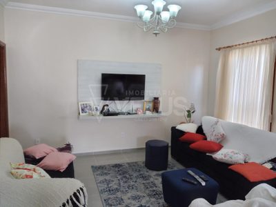 Casa, 5 quartos, 252 m² - Foto 4