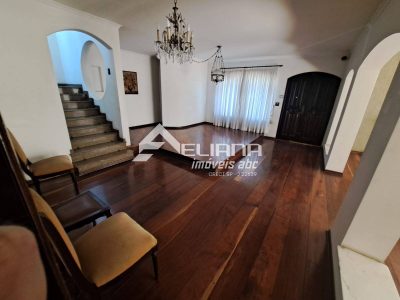 Sobrado, 5 quartos, 354 m² - Foto 1