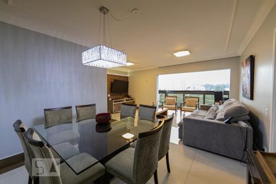 Apartamento, 3 quartos, 140 m² - Foto 1