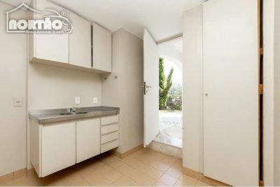 Casa, 4 quartos, 446 m² - Foto 3
