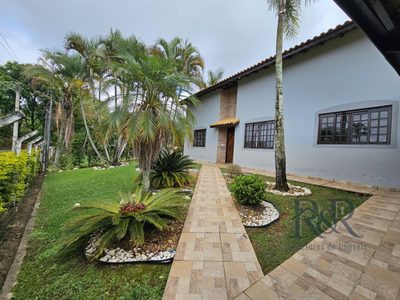 Chácara, 3 quartos, 1000 m² - Foto 1