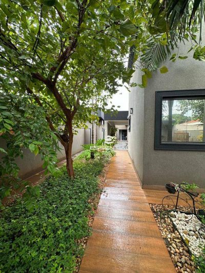 Casa, 5 quartos, 440 m² - Foto 1