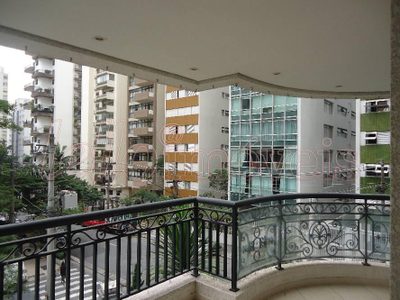 Apartamento, 3 quartos, 198 m² - Foto 4