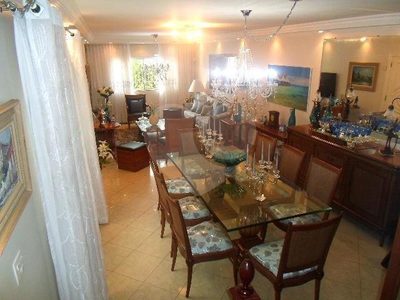 Sobrado, 3 quartos, 298 m² - Foto 3