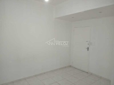 Apartamento, 1 quarto, 40 m² - Foto 2
