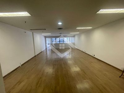 Prédio Inteiro - Foto 2