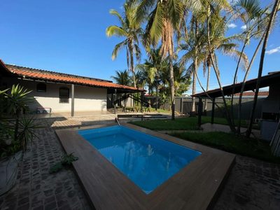 Casa, 4 quartos, 298 m² - Foto 1