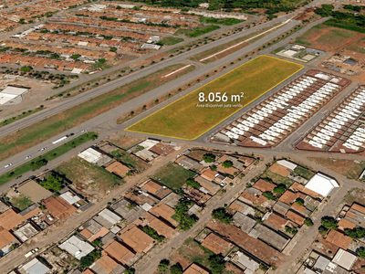 Loteamento e Condomínio, 8056 m² - Foto 2