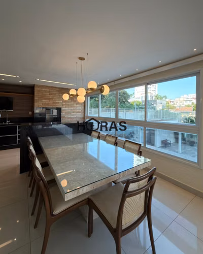 Apartamento, 3 quartos, 226 m² - Foto 2