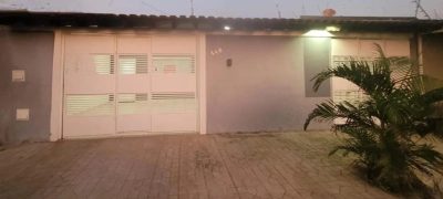 Casa, 3 quartos, 200 m² - Foto 1