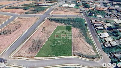 Loteamento e Condomínio, 2200 m² - Foto 1
