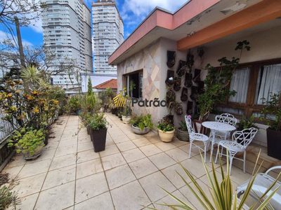 Casa, 4 quartos, 583 m² - Foto 1
