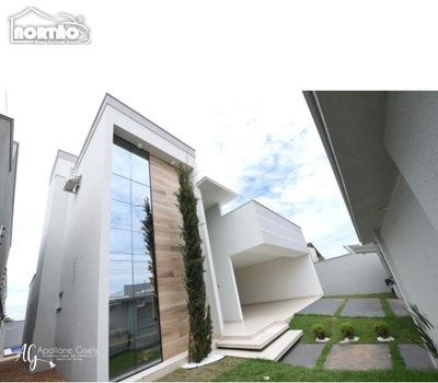 Casa, 3 quartos, 284 m² - Foto 3